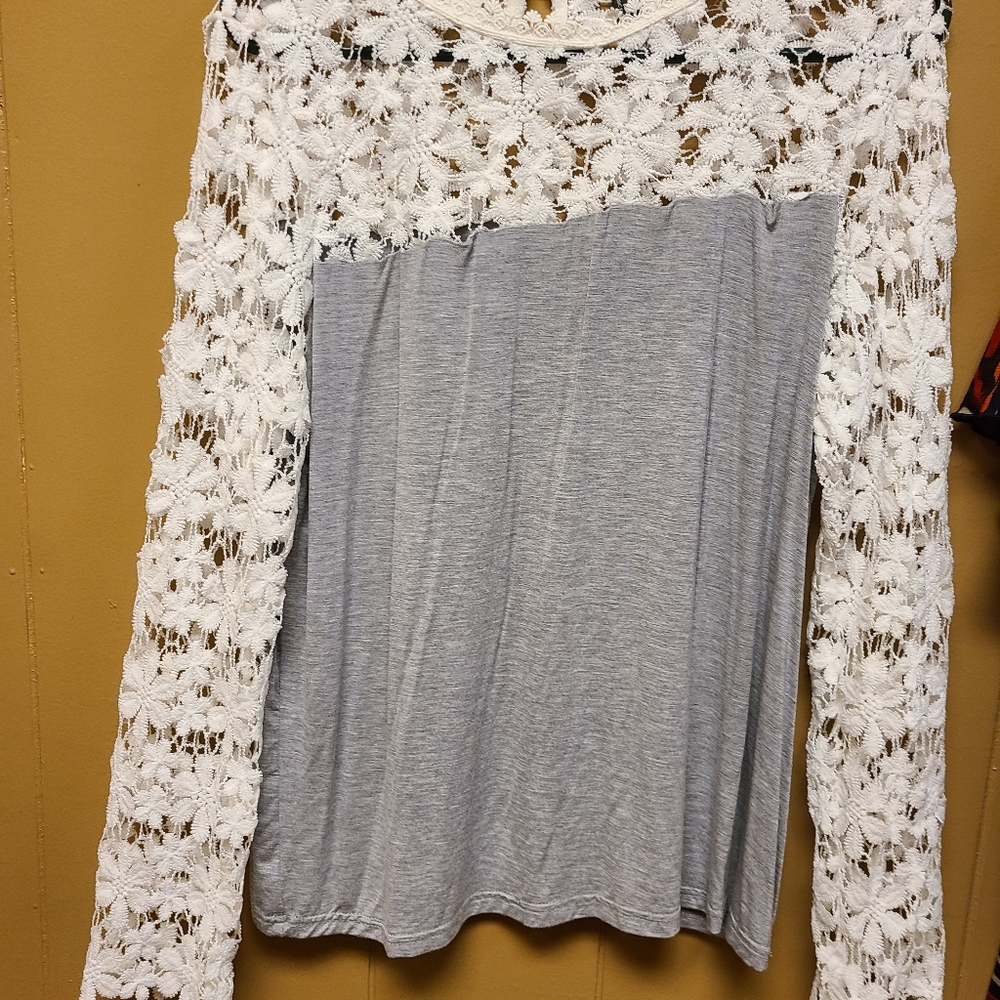 Lacey top